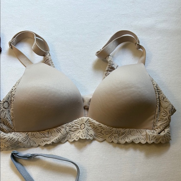 Aerie Women's Bra Set - Burgundy, Cream, and Gray - Picture 3 of 10
